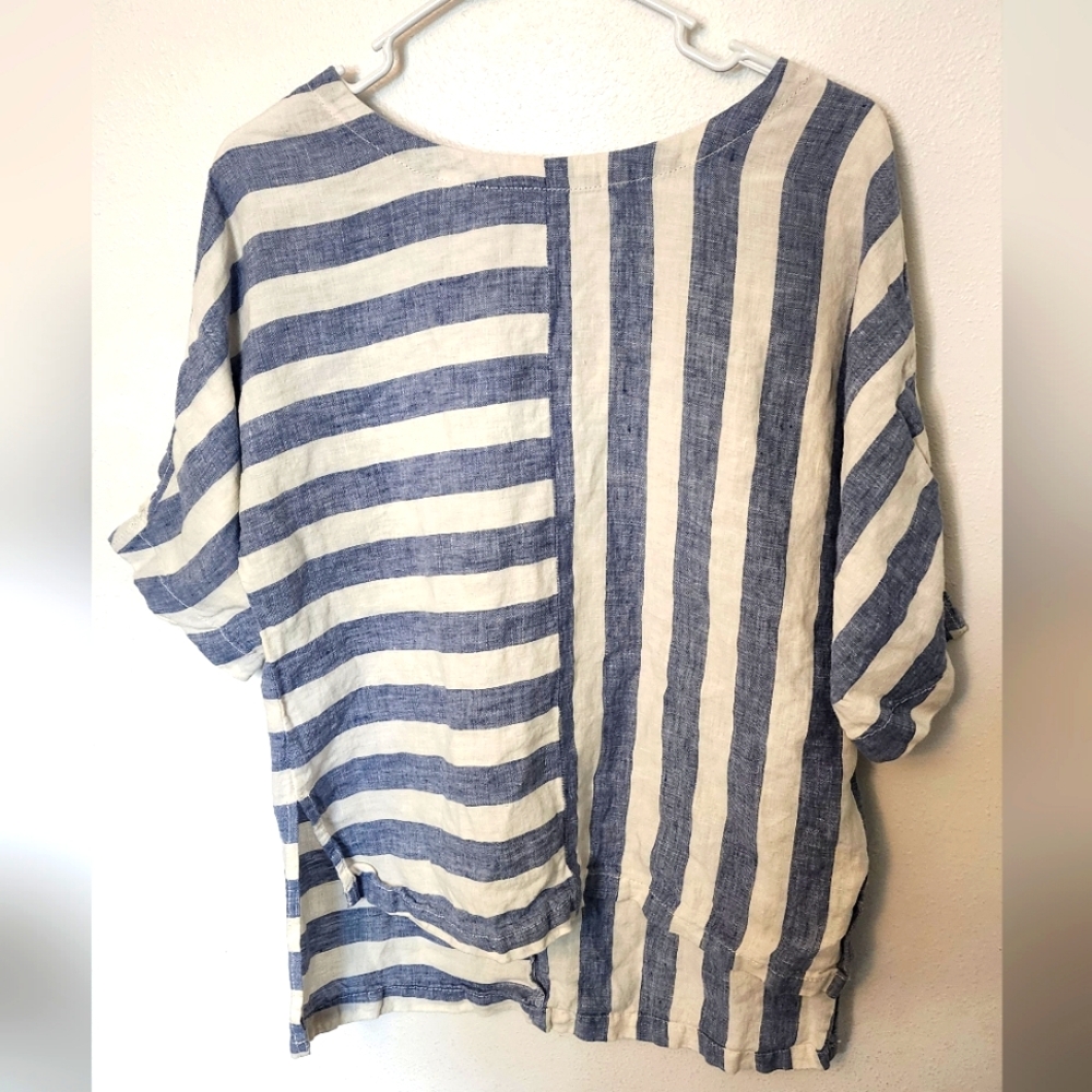Caslon women's blue and white 100% linen top